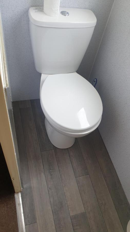 Holiday Home In Lyons Robin Hood Holiday Park Meliden Экстерьер фото